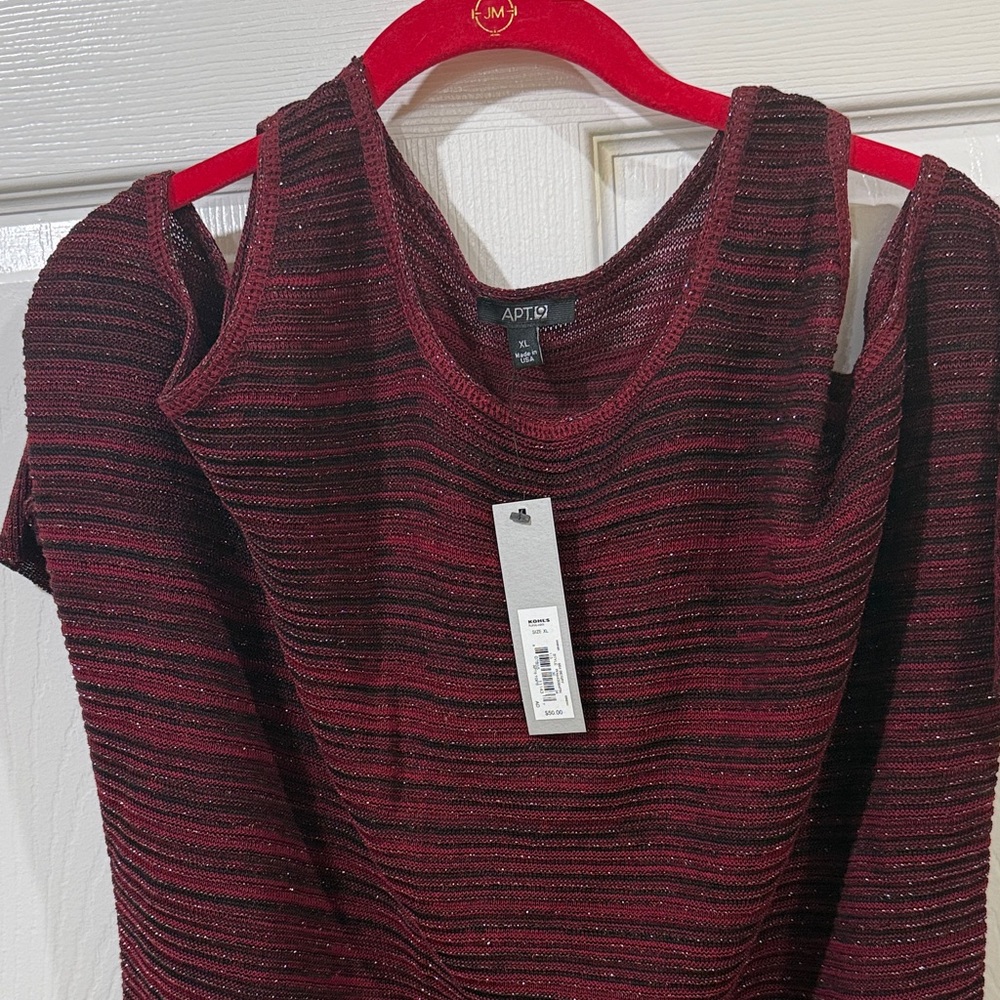 Apt. 9 Dark Red Wine Cold Shoulder Top Size XL